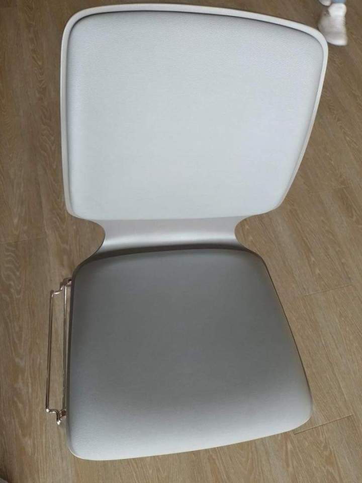 Location chaise de vaisselle Damvillers